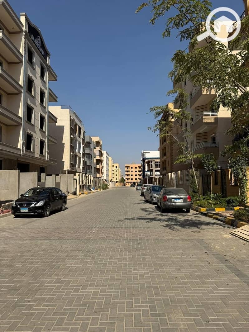 7 29aaf94b-5581-405b-a363-49f8ff0c5b2a. jpg