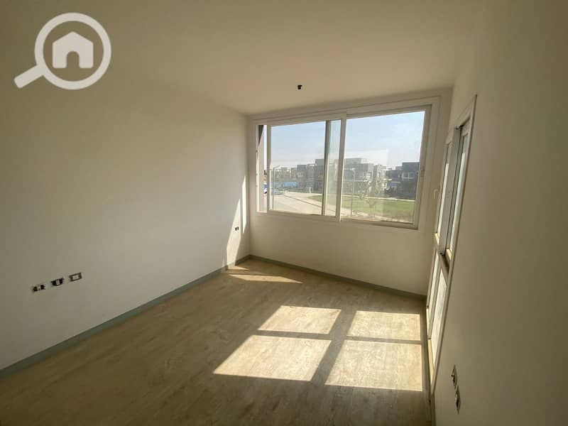 10 WhatsApp Image 2024-08-20 at 16.46. 15_1dd10f82. jpg