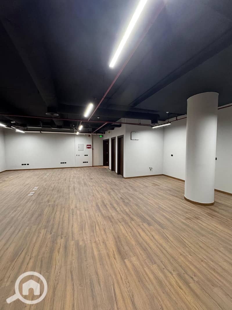 7 WhatsApp Image 2025-12-09 at 1.52. 08 PM (2). jpeg