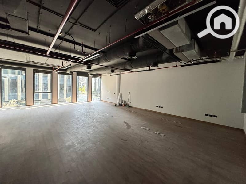 16 WhatsApp Image 2025-12-09 at 1.52. 05 PM. jpeg