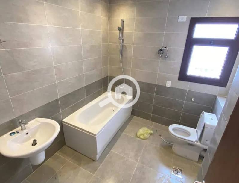 15 WhatsApp Image 2025-03-30 at 4.52. 51 PM (1). jpeg