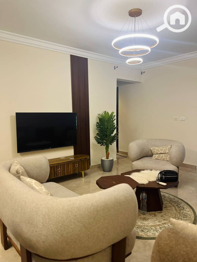 6 68cf5c30-33d9-4f27-b9ef-5a11863fd24a. jpg