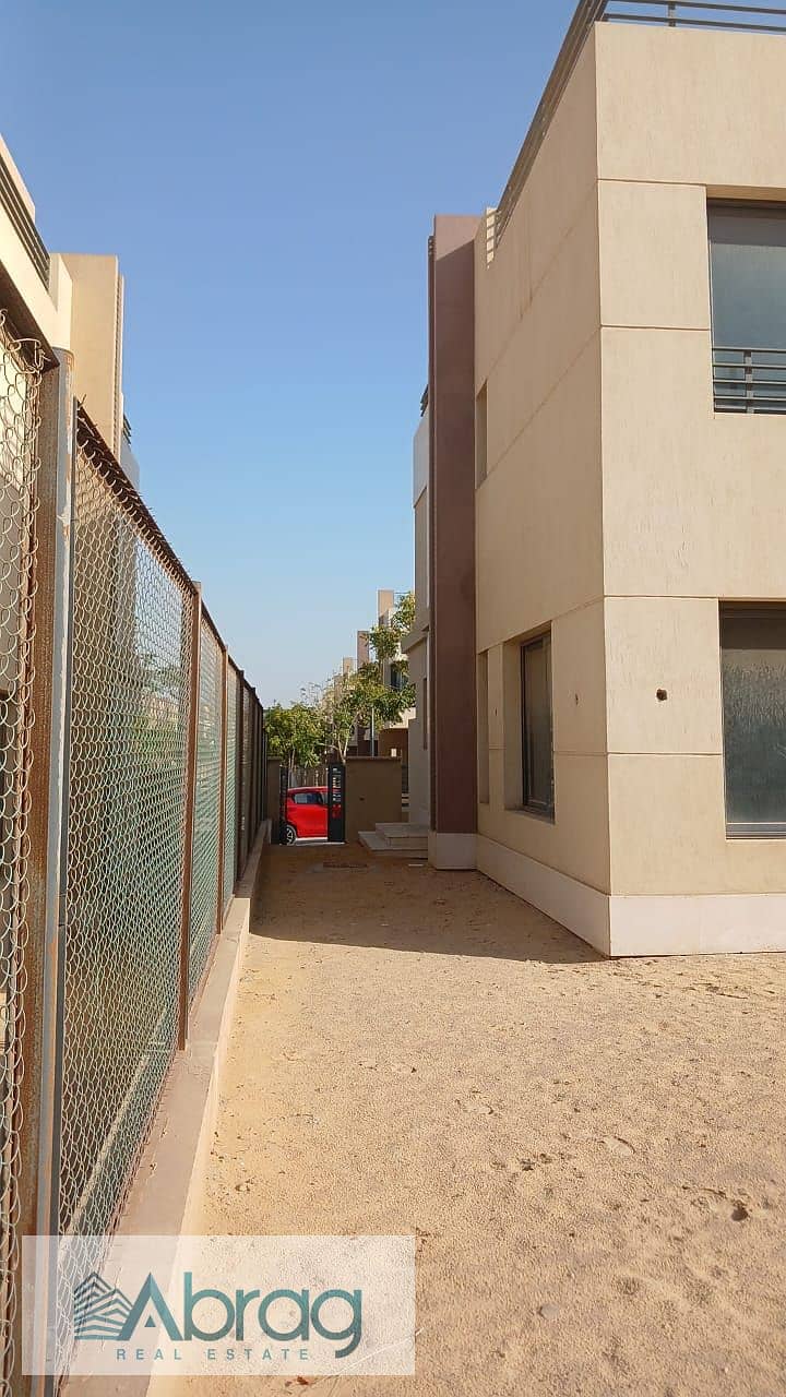 8 WhatsApp Image 2025-12-08 at 6.02. 03 PM (2). jpeg