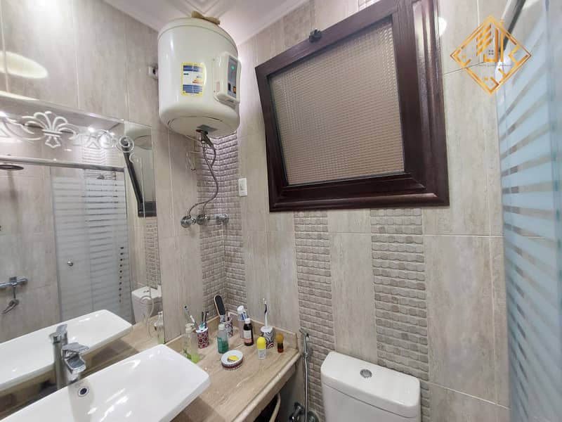 14 WhatsApp Image 2025-11-02 at 15.28. 05. jpeg