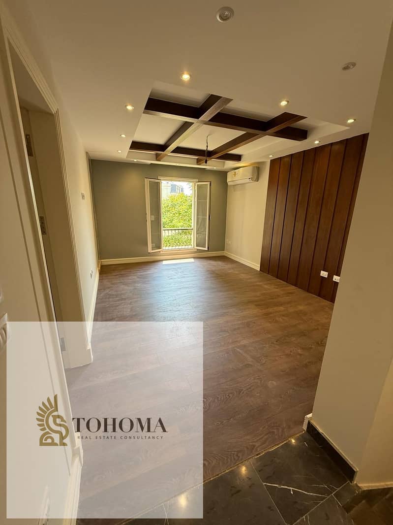 8 d63168f5-d915-4eb7-a2a7-7add120766b1. jpg