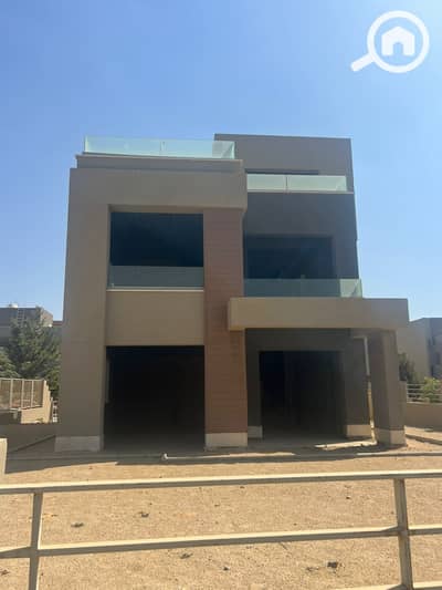 4 Bedroom Twin House for Sale in New Cairo, Cairo - WhatsApp Image 2025-12-09 at 11.41. 45_a78ceac1. jpg