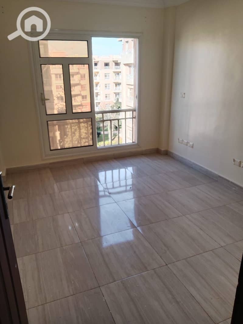 9 40898342-5082-4ee3-9a90-8d44b3d4c48f. jpg