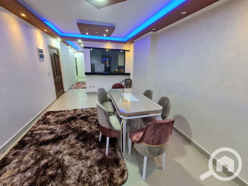 4 030d72f5-39fe-4031-ad01-6249ae4a82dd. jpg