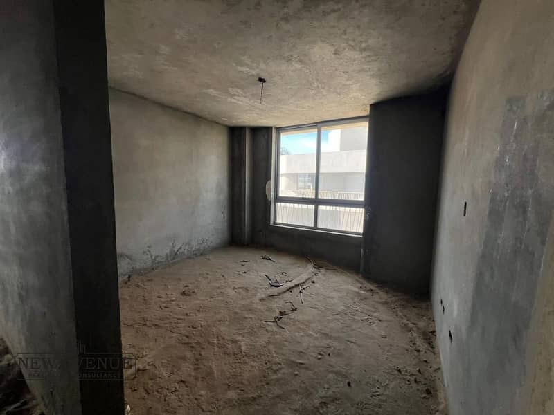 6 WhatsApp Image 2025-12-09 at 3.04. 53 PM. jpeg