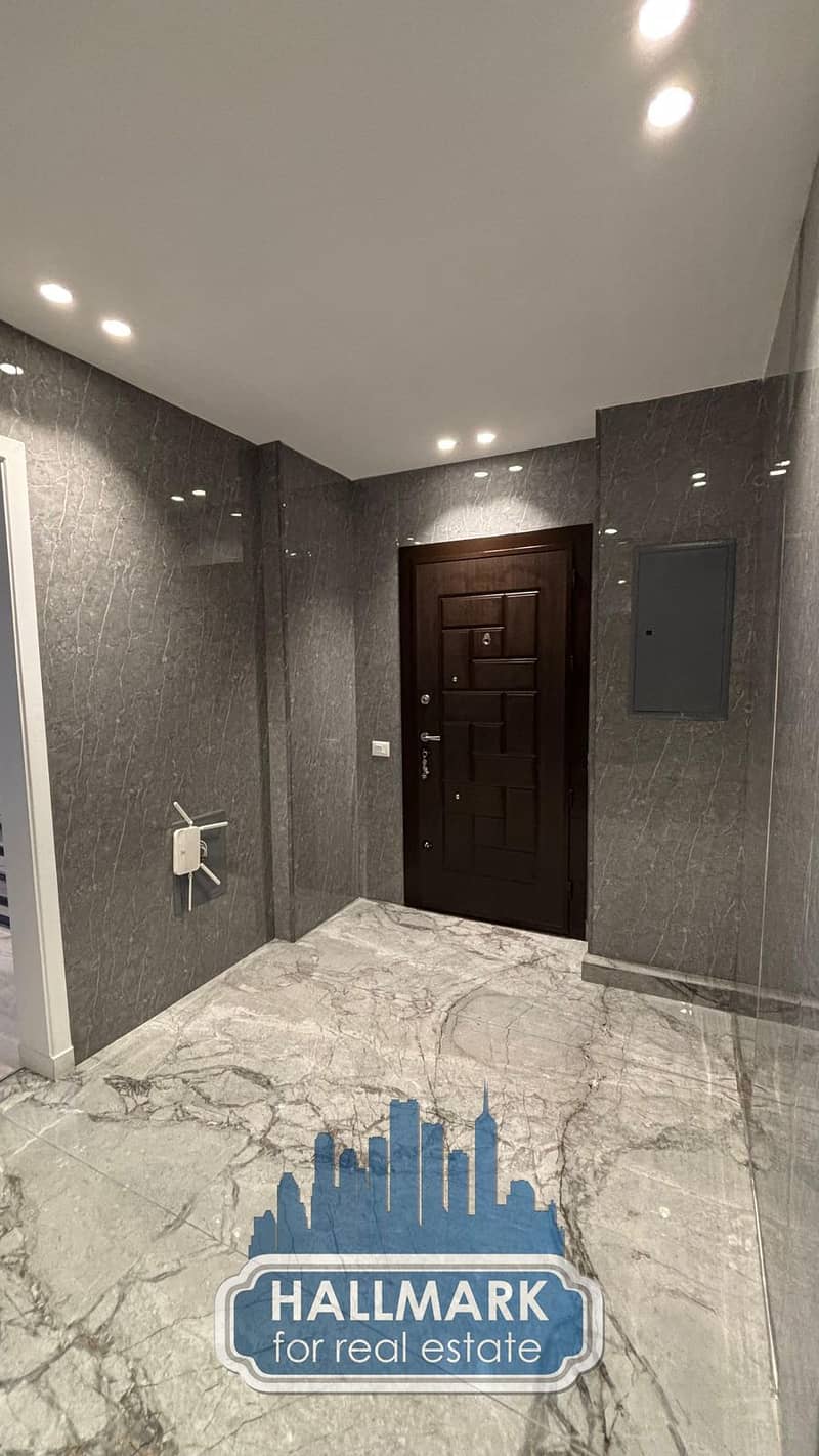 8 e9a44272-fe12-4078-81d5-ca240b5b44c4. jpg