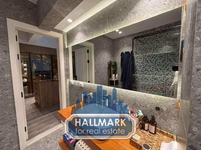 9 fc78b458-f6f3-4d4d-a018-ebae4be0248c. jpg