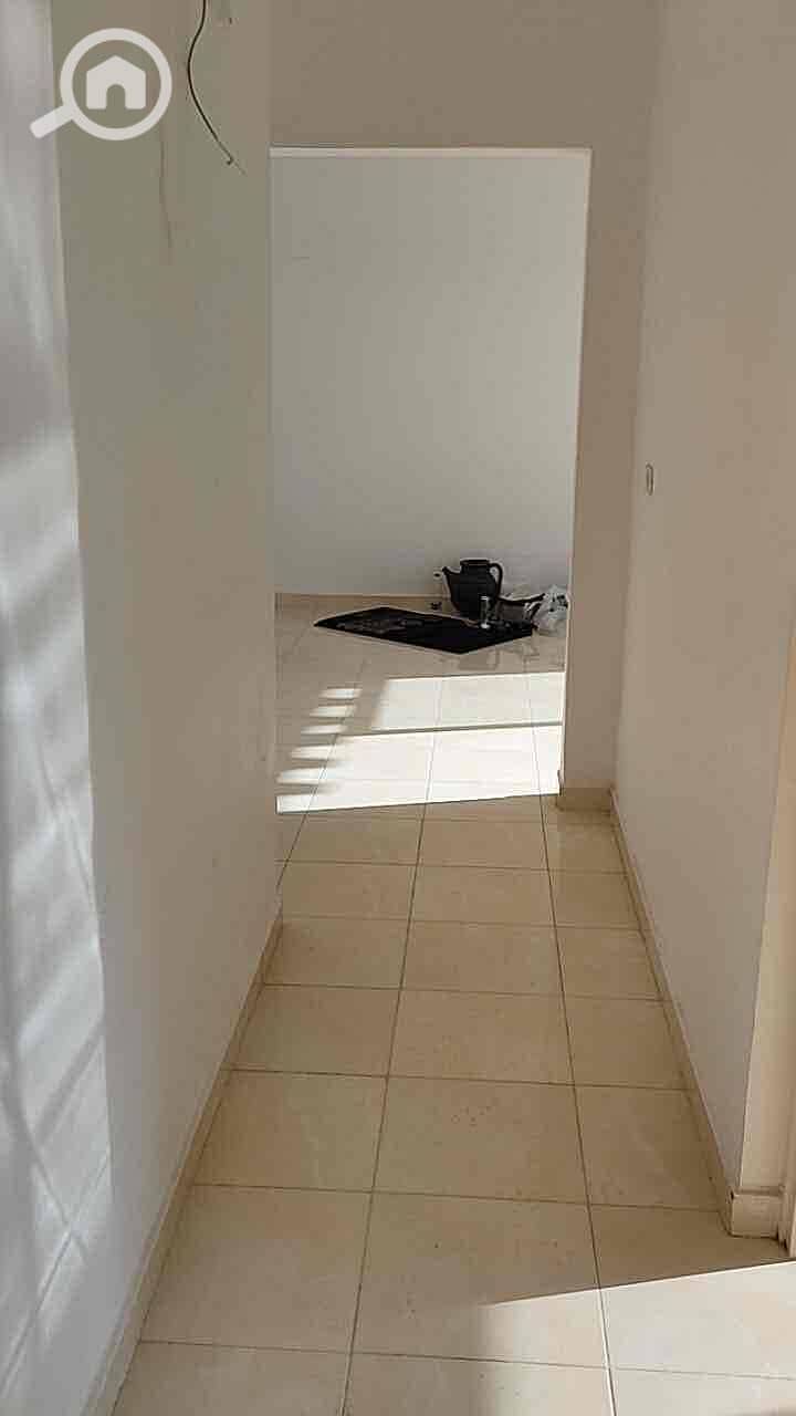 10 0cfb9182-db44-49f5-bf80-963424d3d065. jpg