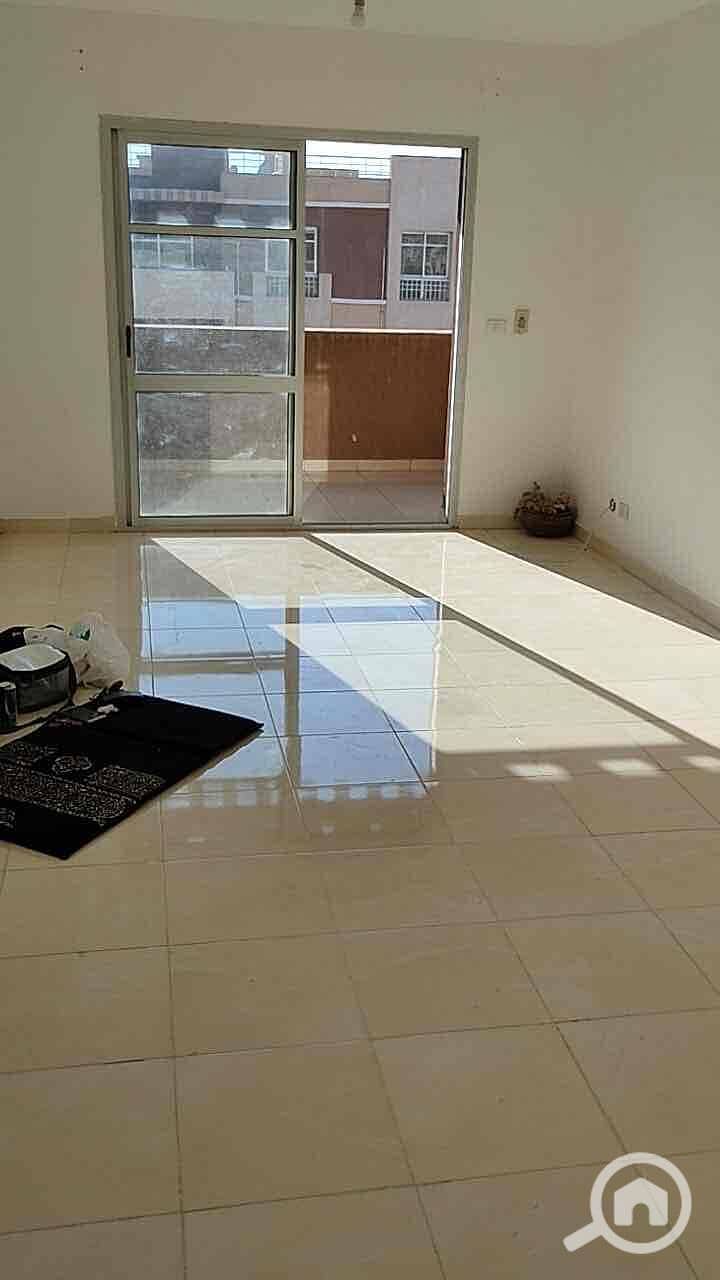 12 1db6160a-1520-4612-b942-130084f922c8. jpg