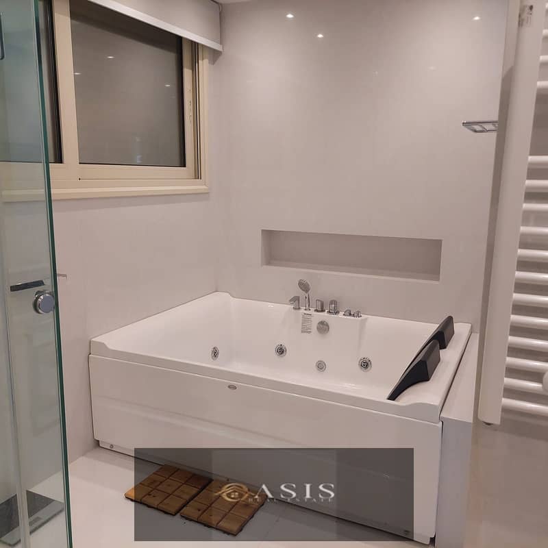 6 WhatsApp Image 2025-11-19 at 14.43. 21 (3). jpeg