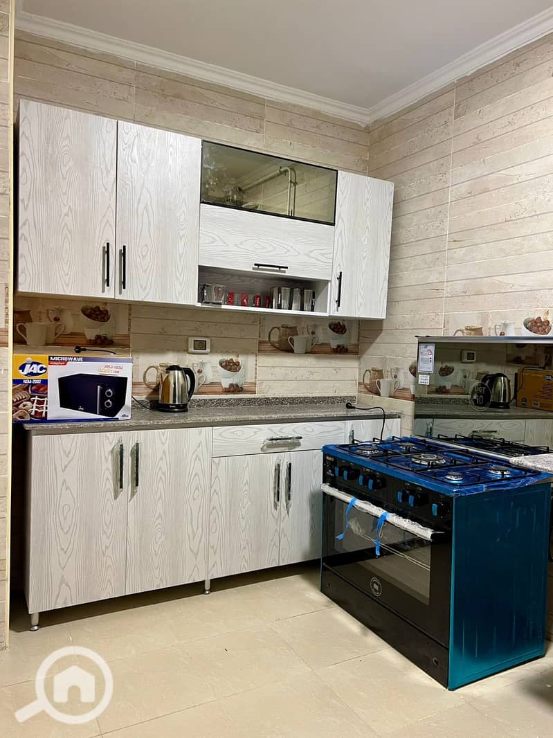 5 13b20ed0-44f5-4784-8e03-a0a2291ad676. jpg