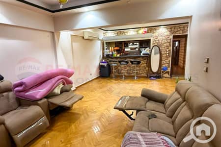 فلیٹ 4 غرف نوم للبيع في سموحة، الإسكندرية - 1. jpg