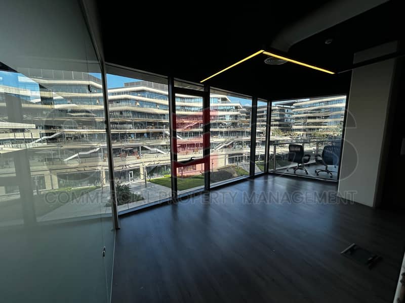 33bb52b2-17f5-4e61-9047-82c85dfde654. jpg 33bb52b2-17f5-4e61-9047-82c85dfde654. jpg