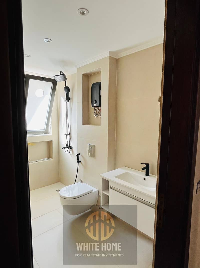 14 1054be4b-467e-4f2d-a378-05c9aa51c85f. jpeg