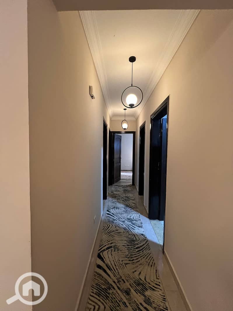 3 44553dd1-203f-42cb-931f-6fa0c7a8a299. jpg