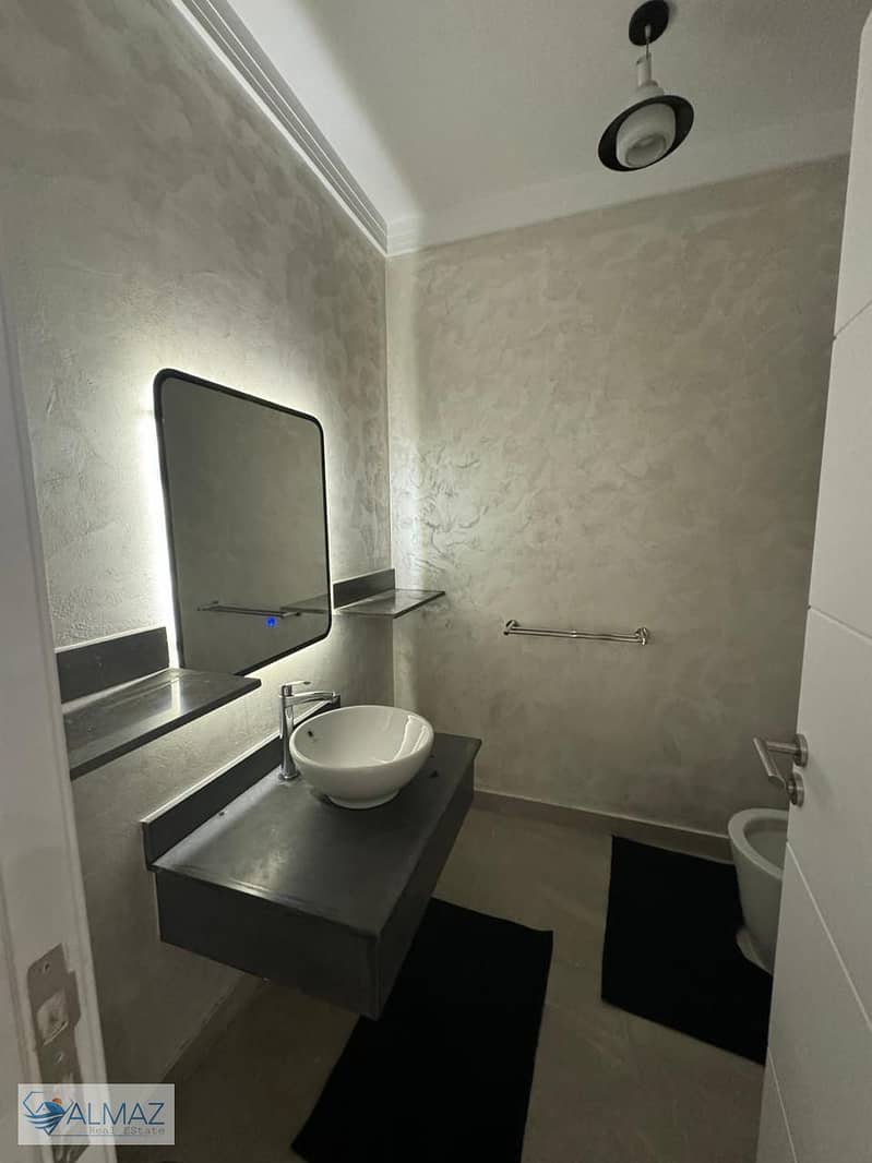 9 WhatsApp Image 2025-12-09 at 3.45. 51 PM (2). jpeg