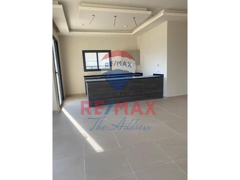 9 bb828c0b-83e0-476c-8d4a-c1185dd2608a. jfif. jpg