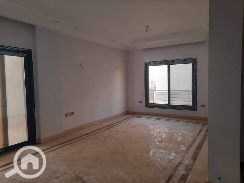 6 WhatsApp Image 2024-10-12 at 11.40. 09_9fcbcfa9. jpg