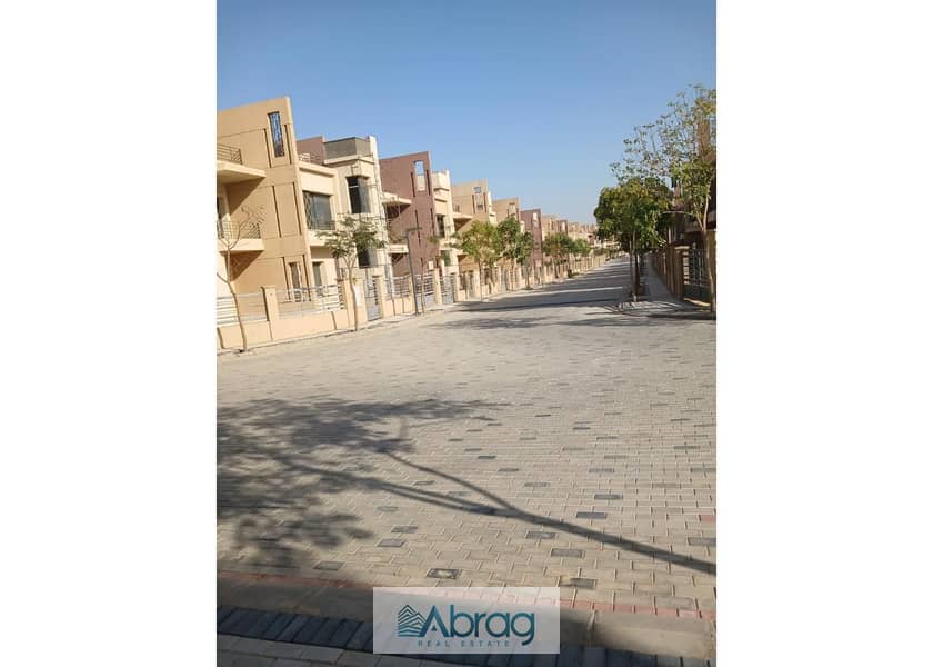 5 WhatsApp Image 2025-12-09 at 3.18. 40 PM (1). jpg