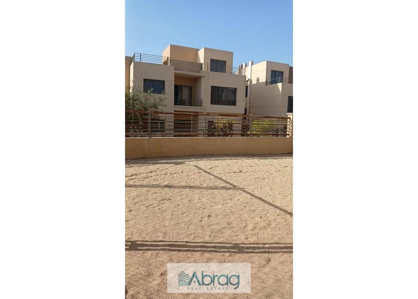 10 WhatsApp Image 2025-12-09 at 3.18. 43 PM. jpg