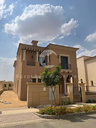 فیلا 4 غرف نوم للبيع في القاهرة الجديدة، القاهرة - IMG-20251116-WA0202. jpg فیلا 4 غرف نوم للبيع في القاهرة الجديدة، القاهرة - IMG-20251116-WA0202. jpg