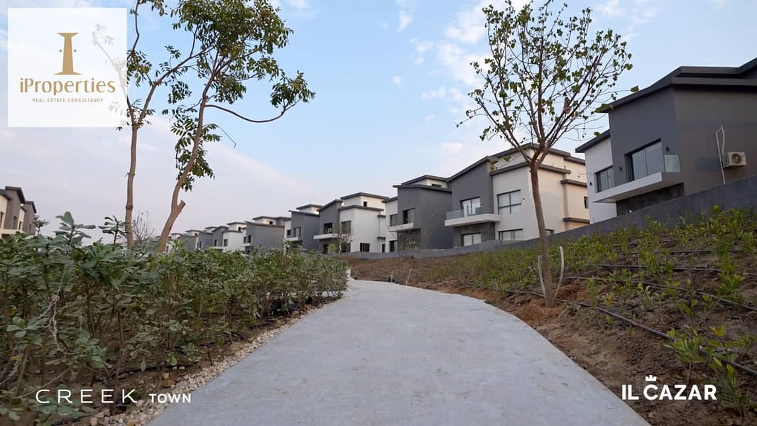 10 Greek-Town_00001. jpg