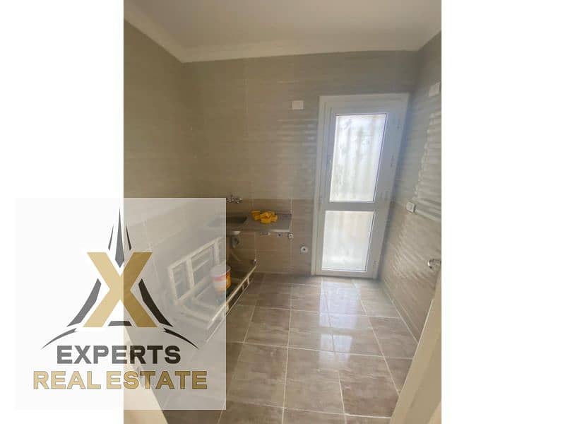 5 504557280_24138752492410530_12248094010573721_n. jpg