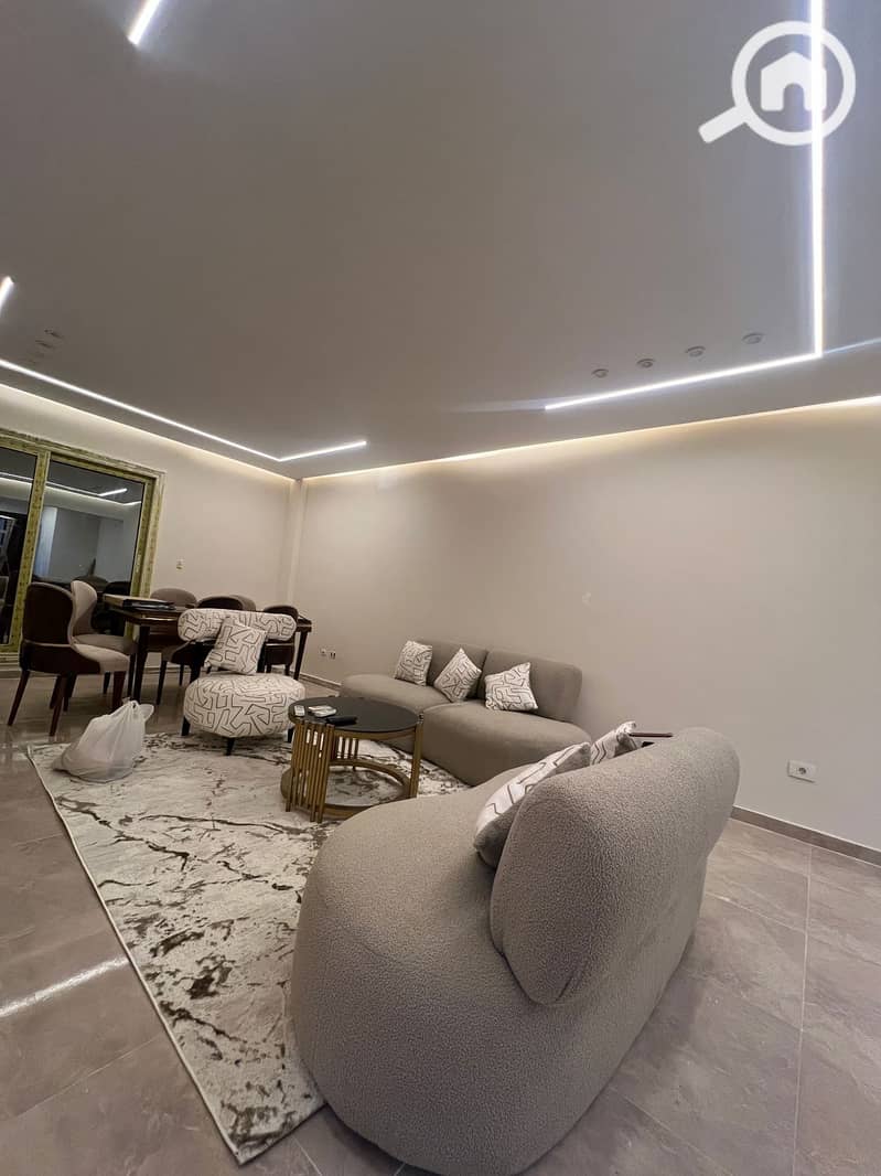 3 28066d43-b7b7-40a2-bd24-afea6b96c1c2. jpg