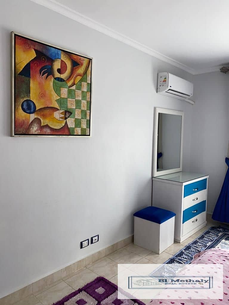 5 ec7afb50-9005-4677-8217-fbe1eb27d9b7. jpg