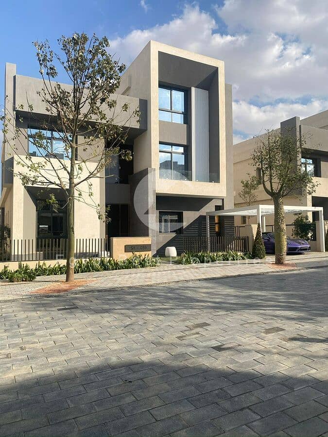 10 WhatsApp Image 2025-12-06 at 1.45. 01 PM. jpeg