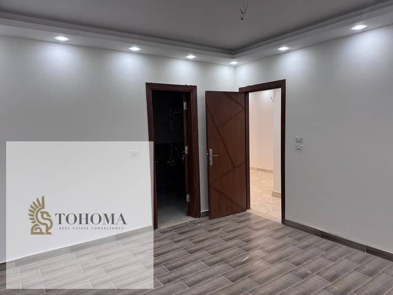 2 e958b5e1-896d-411c-8f29-7ffc23ee93b7. jpg