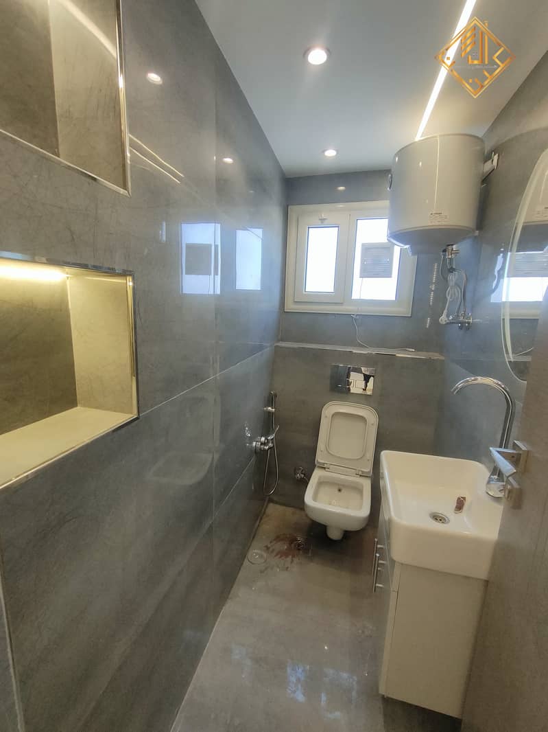 3 WhatsApp Image 2025-07-03 at 19.38. 30 (2). jpeg