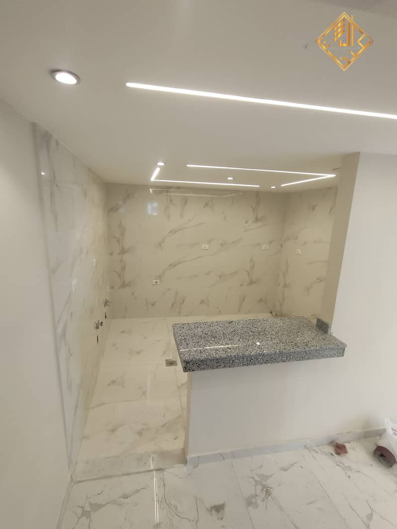 10 WhatsApp Image 2025-07-03 at 19.38. 32 (1). jpeg