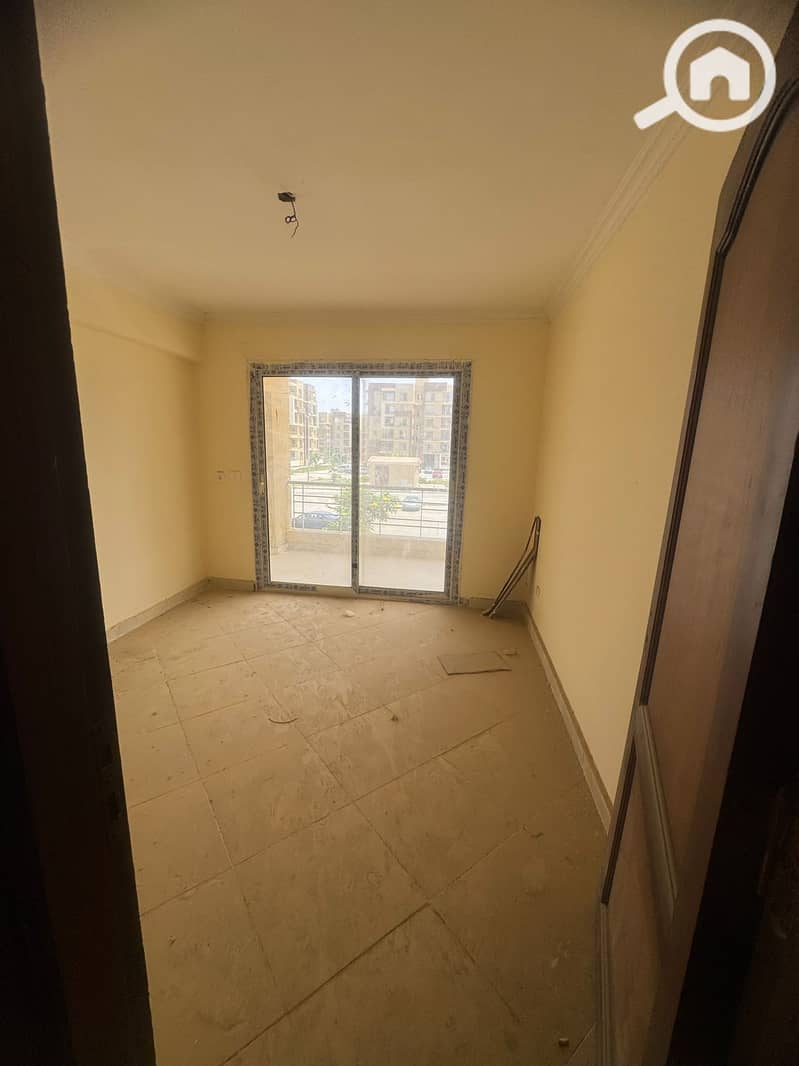 4 WhatsApp Image 2025-12-06 at 17.45. 06_b03ac65c. jpg