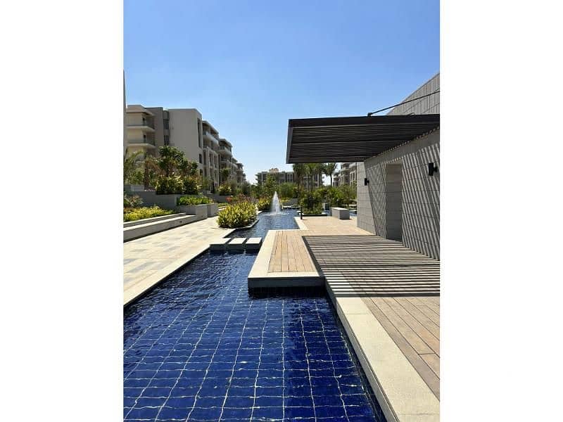 7 img_WhatsApp-Image-2025-02-05-at-12.32. 18-PM-1-. jpg