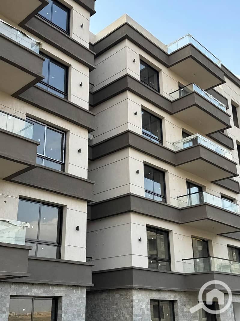 2 WhatsApp Image 2025-12-05 at 16.23. 49_305cb6d6. jpg