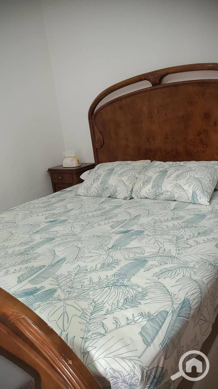 7 6e6ccc2d-8de3-4c06-8312-2aa13783ff09. jpeg