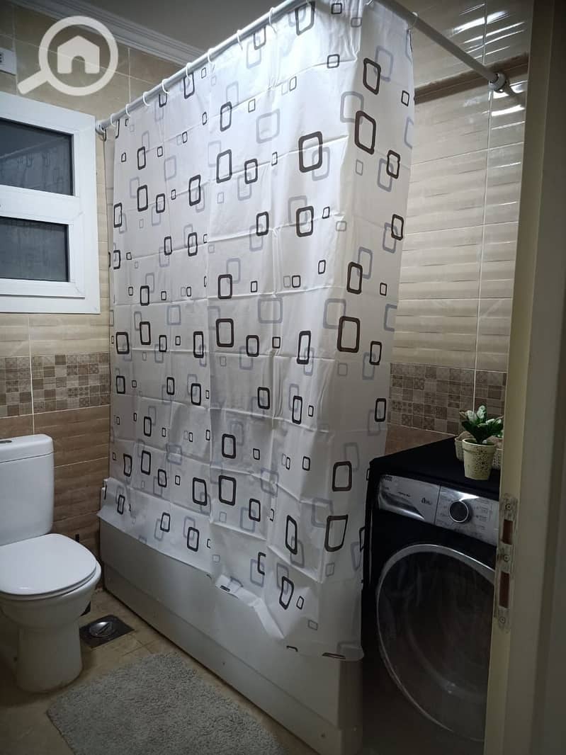 11 e9930bc4-0ca4-4b71-98bc-c0405692f35b. jpeg