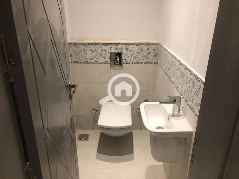 3 IMG-20251203-WA0221. jpg