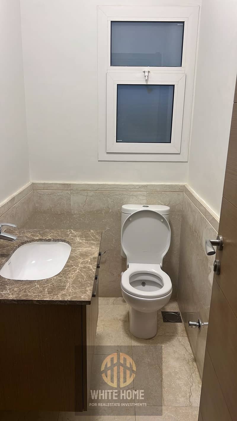 6 881b06ba-596c-4934-92c0-43556c16b615. jpeg