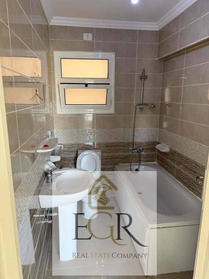 9 ab459e50-df1e-4156-b92e-67c42dcc9809. jpg