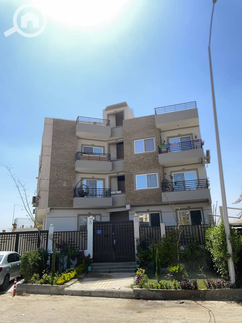 2 7fa8614b-9973-4c2c-94ec-88718d1273de. jpg