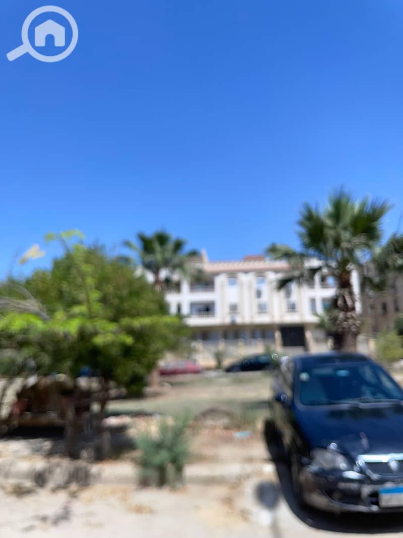 24 bfe6de82-e461-49d6-b88e-93b700b6b800. jpg