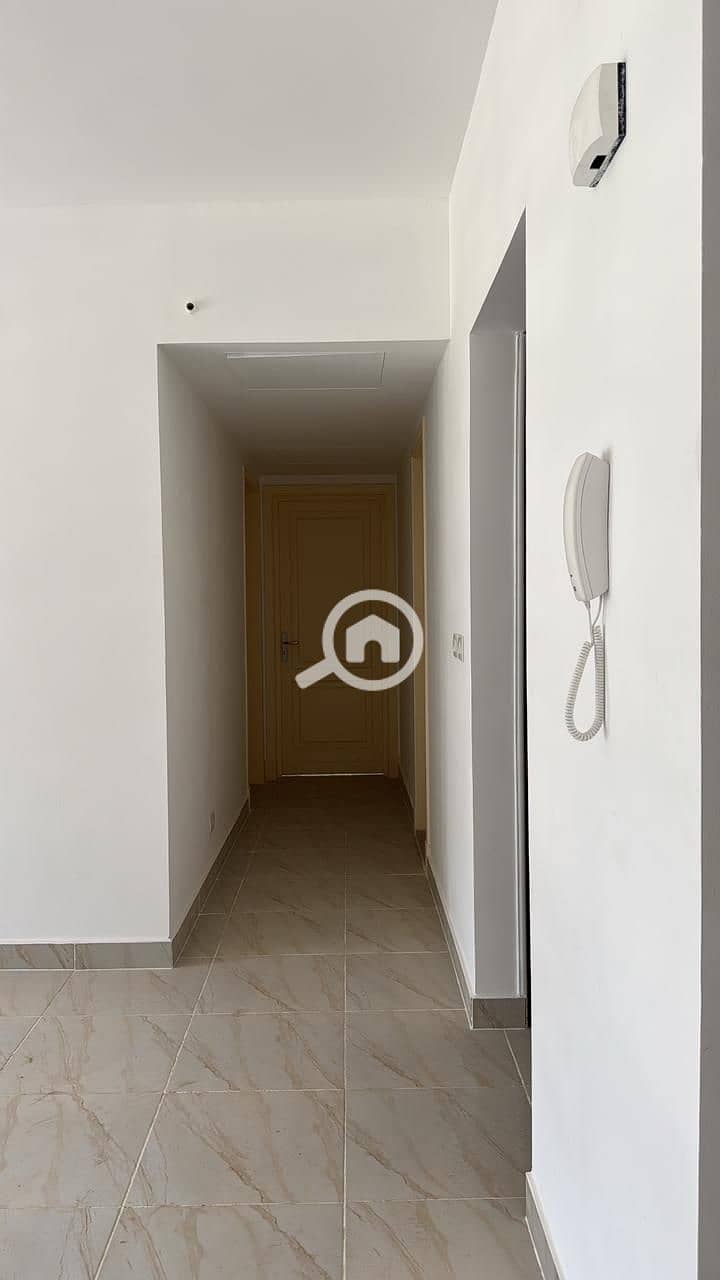 4 WhatsApp Image 2025-12-09 at 2.48. 39 PM (2). jpeg