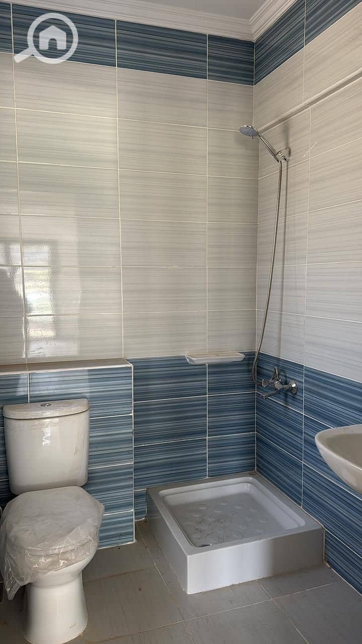 5 WhatsApp Image 2025-12-09 at 2.48. 39 PM (3). jpeg