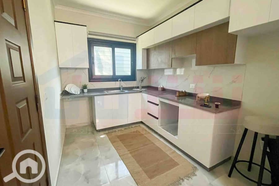 12 WhatsApp Image 2025-11-30 at 16.30. 48 (1). jpg